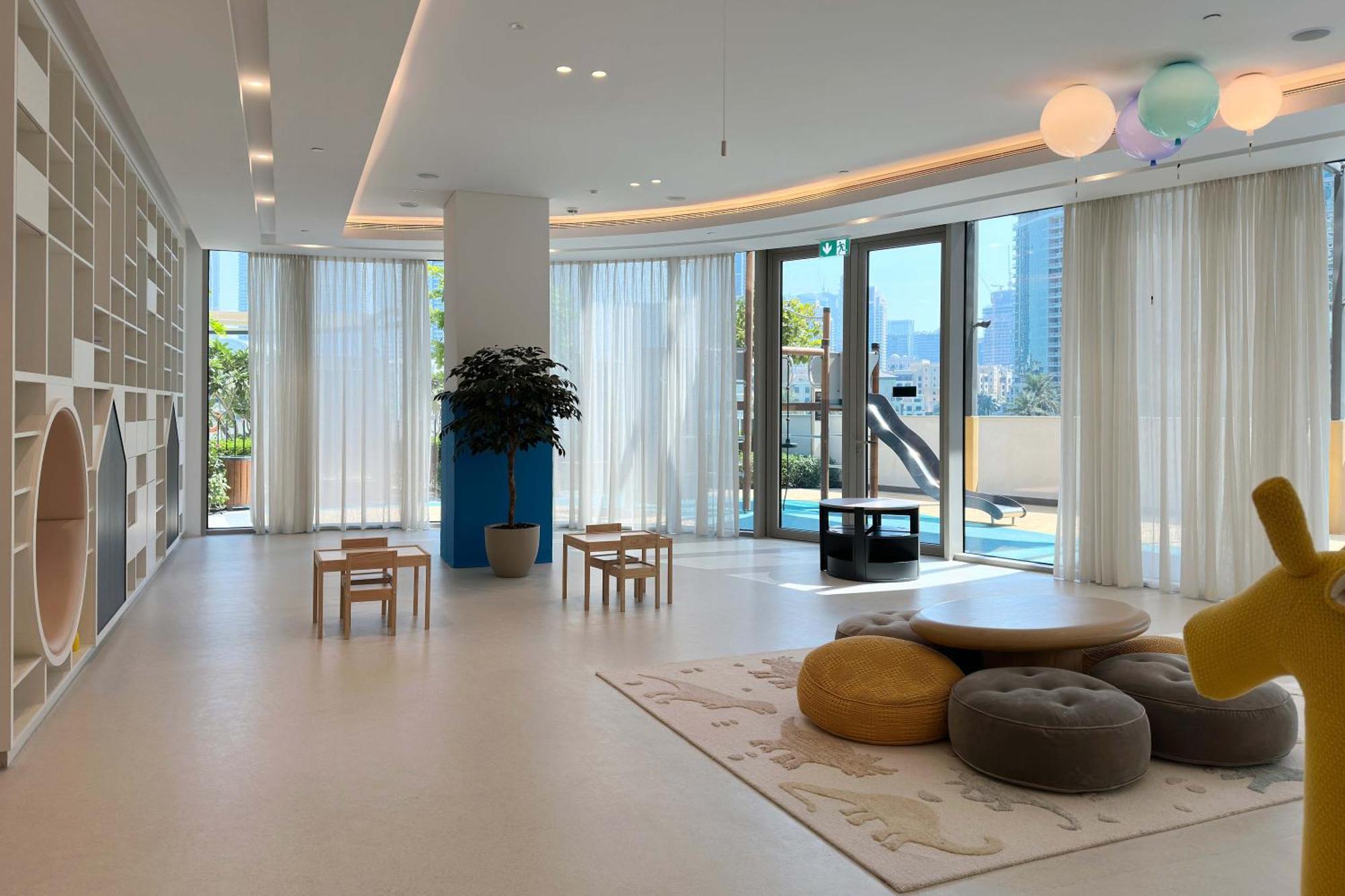Ferienhaus Retreat At Touching Distance To Burj Khalifa, Downtown Dubai