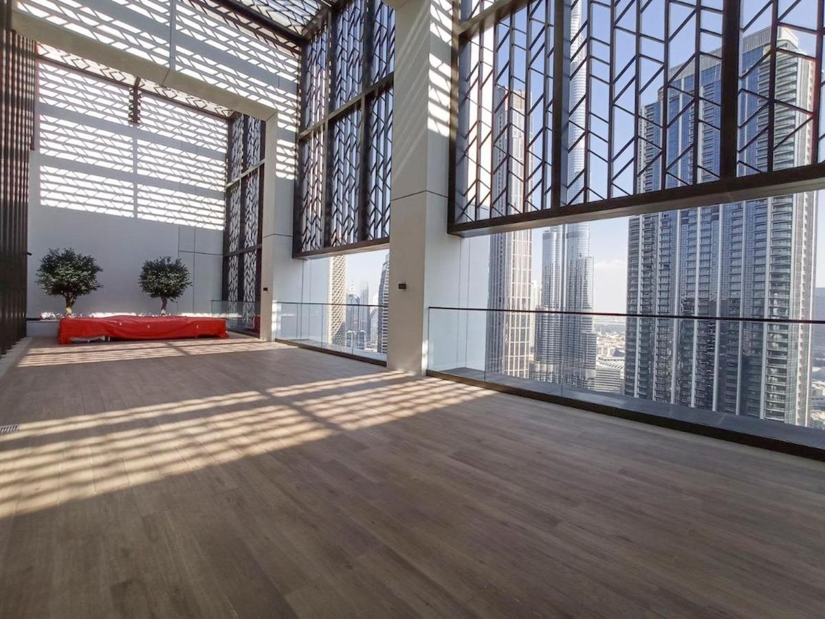 Awesome 2-bedroom With Iconic Views In Business Bay * Dubai