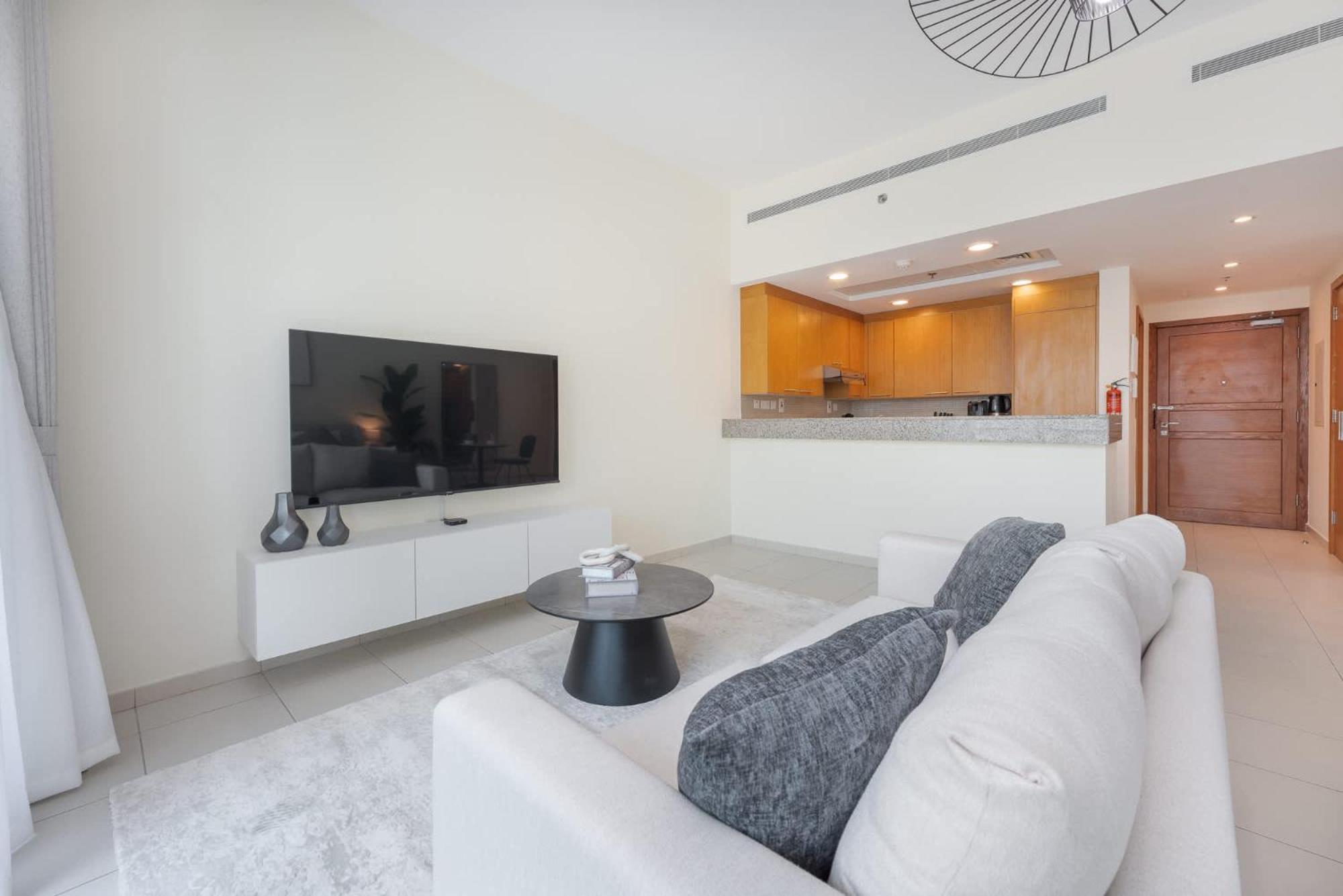 Minimalist And Modern In Business Bay Daire *