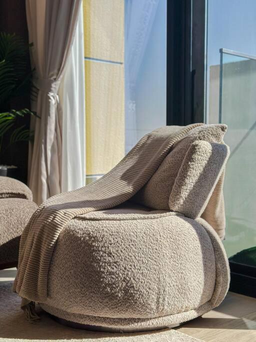 Apartment Naseem Modern Comforts 1-bedroom Retreat In Meydan *
