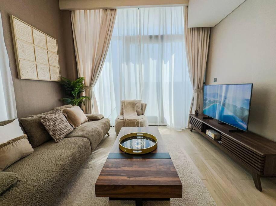 Apartment Naseem Modern Comforts 1-bedroom Retreat In Meydan *