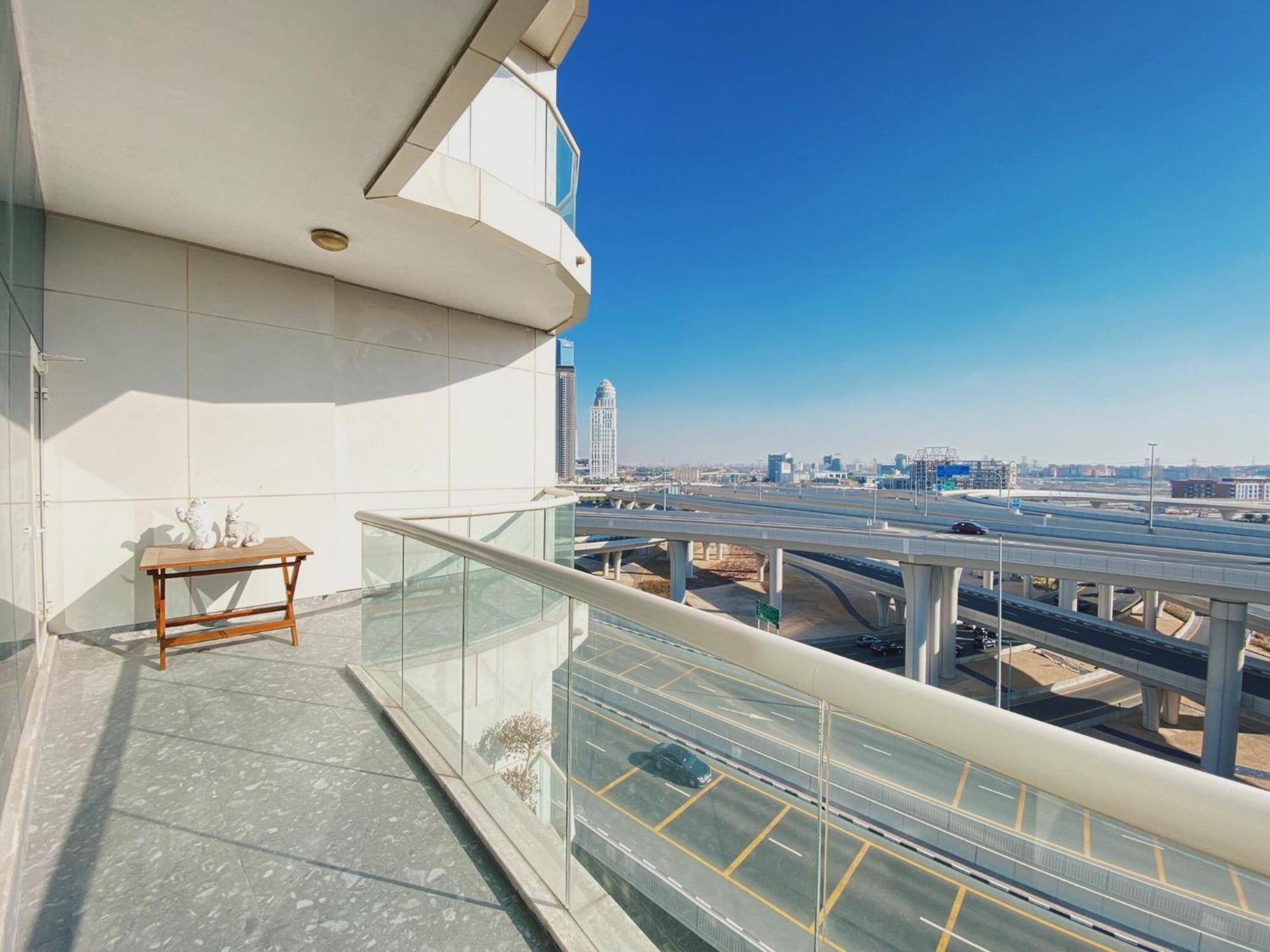 Modern Luxury 2br Apartment *