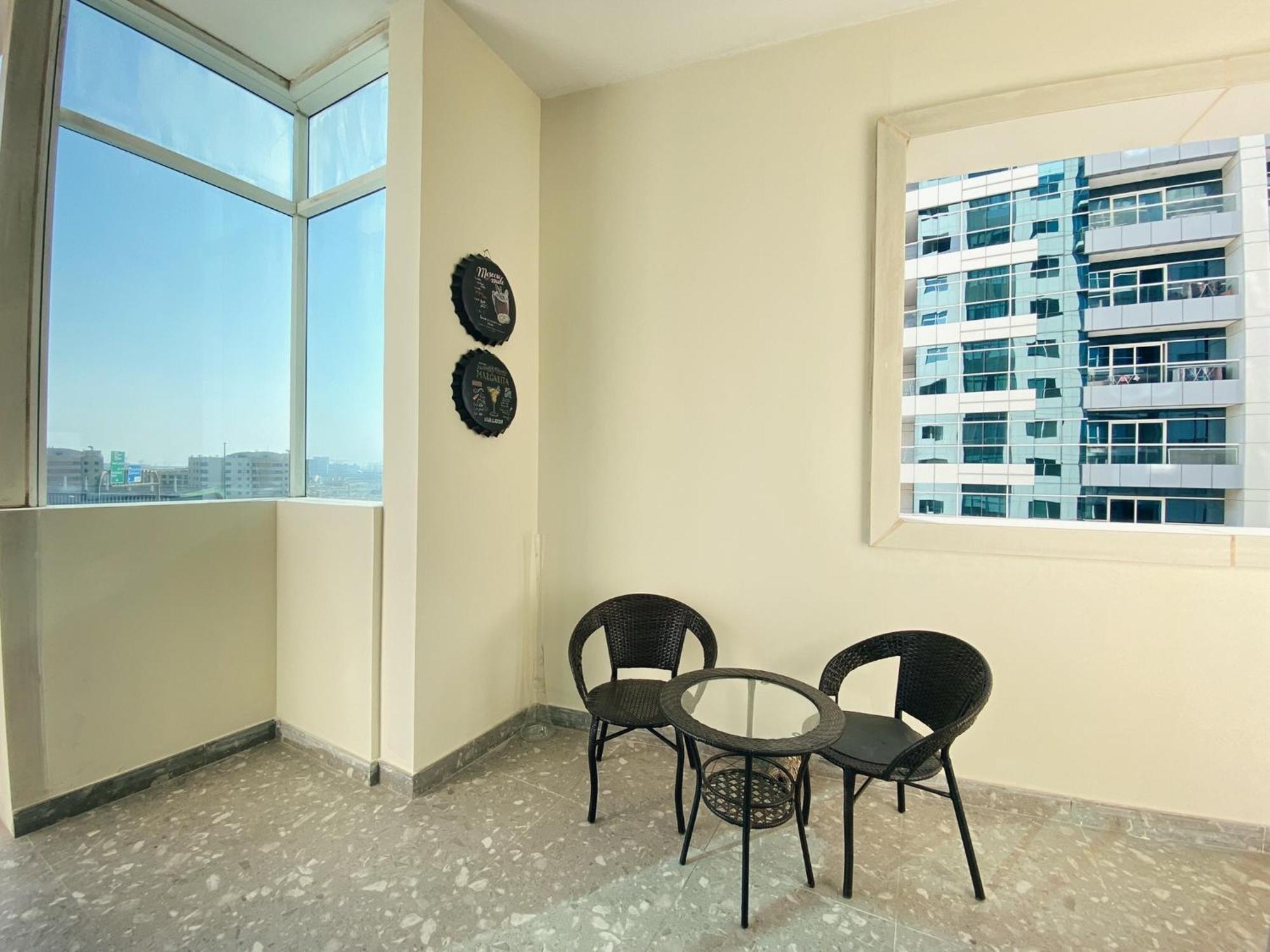 Modern Luxury 2br *