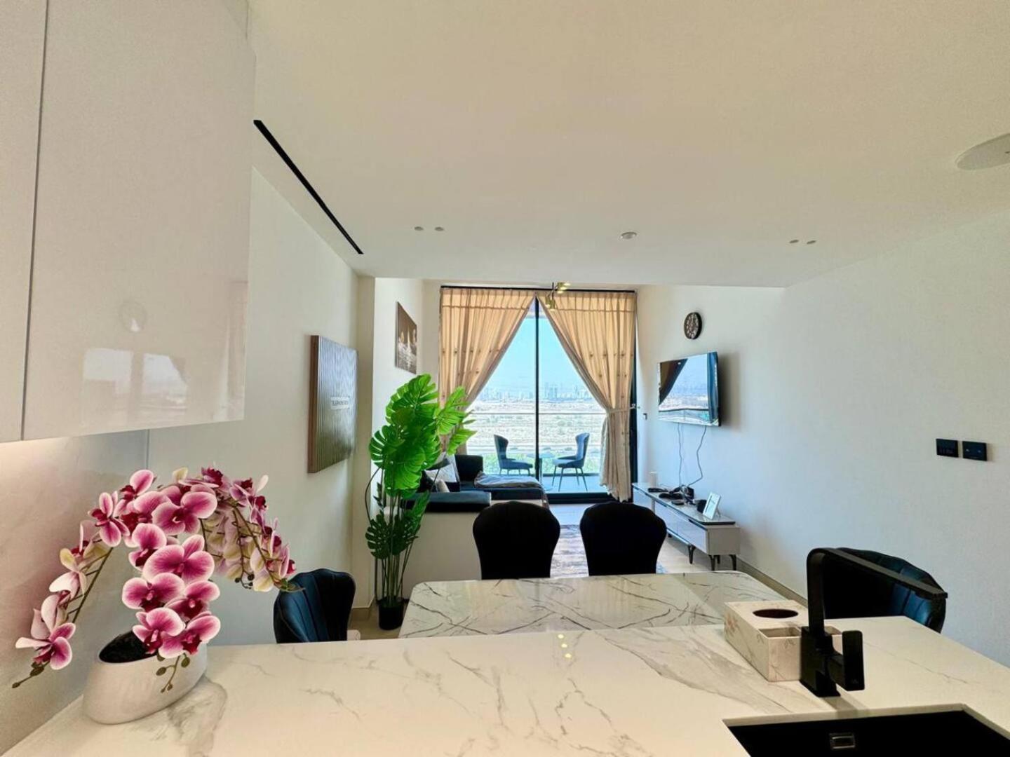 Spacious Brand New One Bedroom In Jvc Dubai