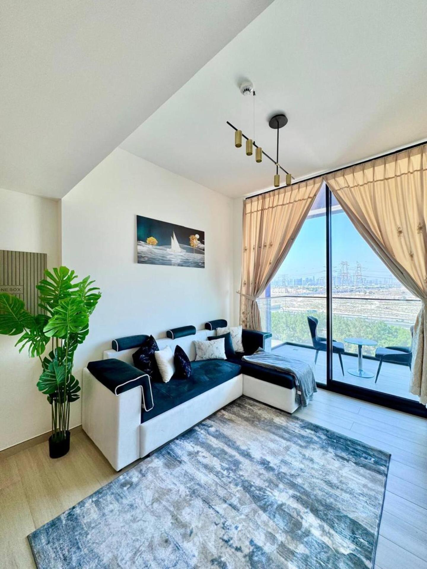Spacious Brand New One Bedroom In Jvc Apartment *