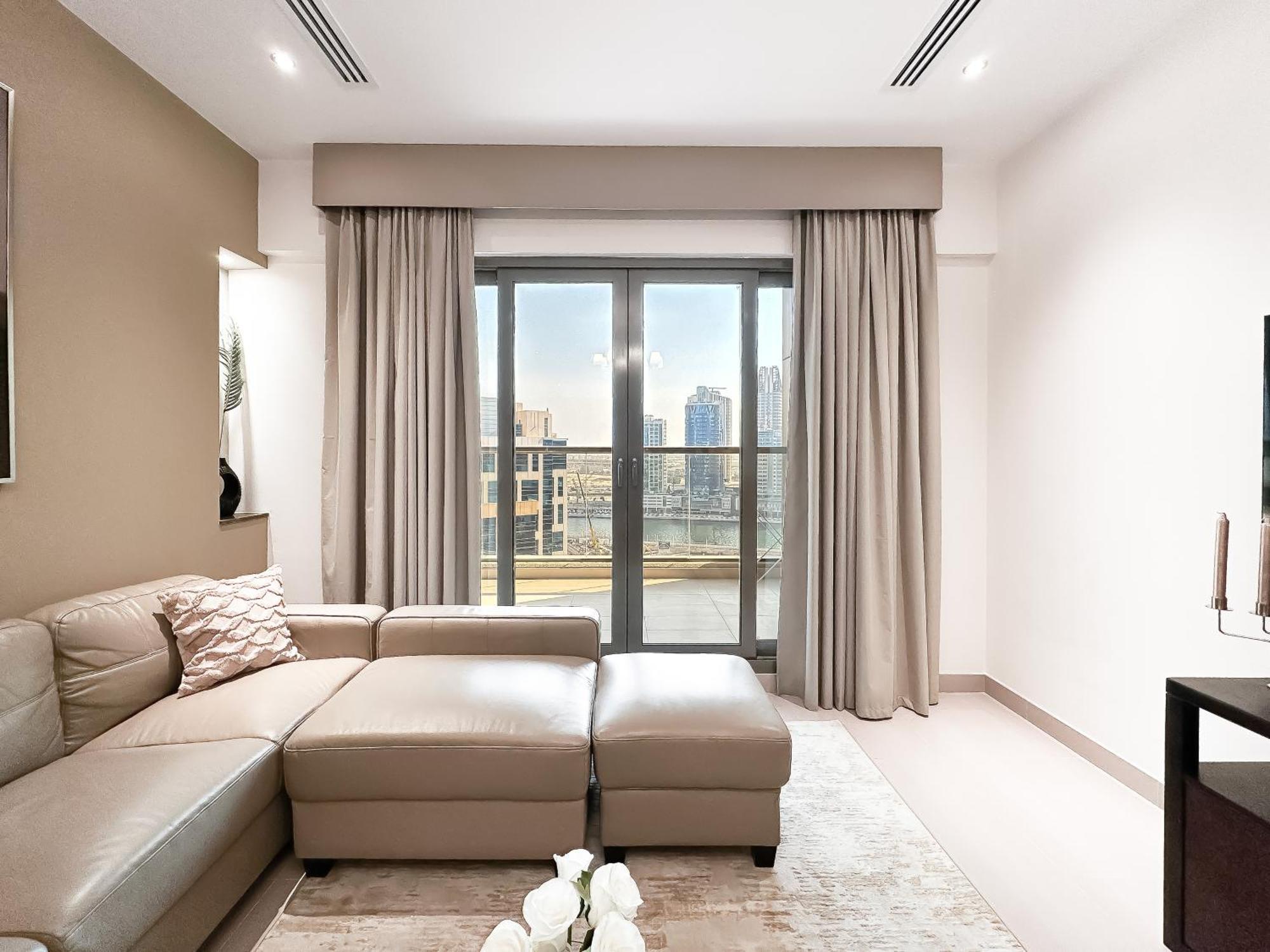 Trophy Sunset Serenity In Downtown With Panromic Skyline Views Apartment Dubai