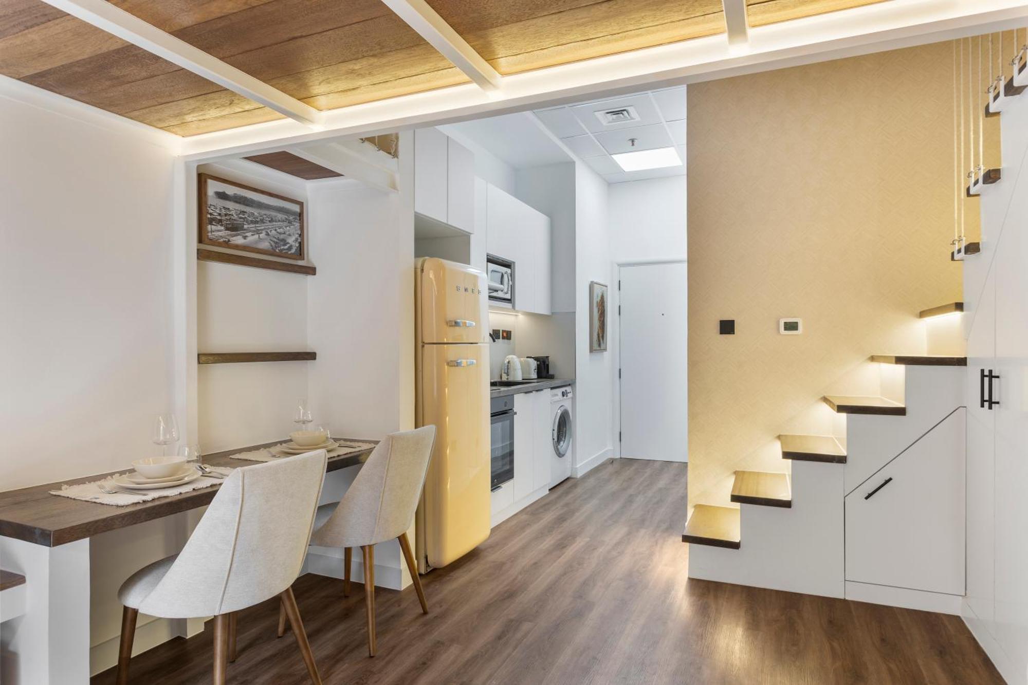 The Sardinian Style Loft In Jvc Apartment Dubai