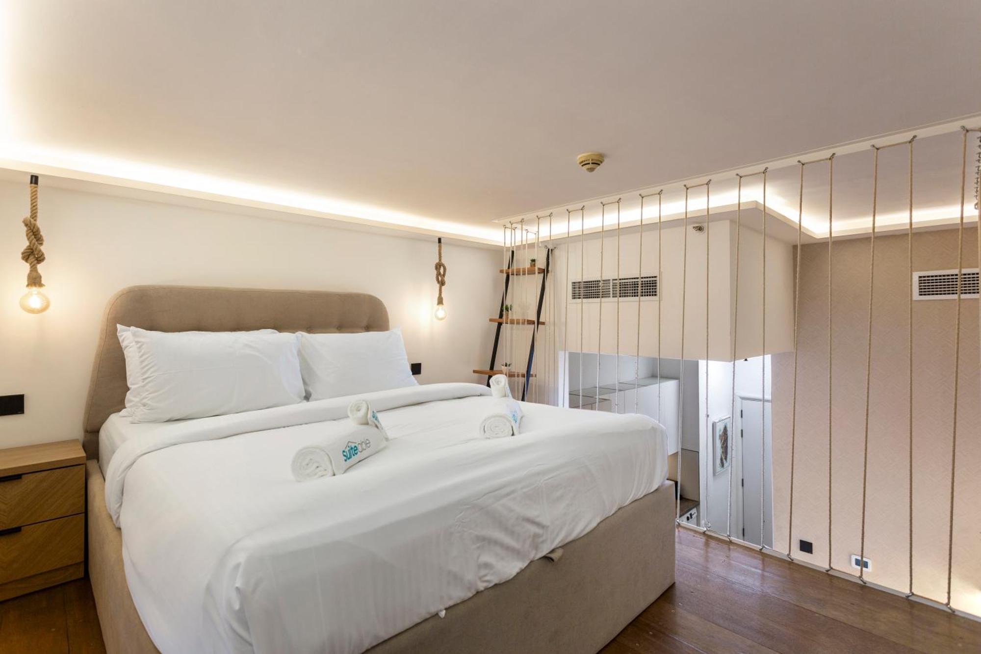 The Sardinian Style Loft In Jvc Apartment *