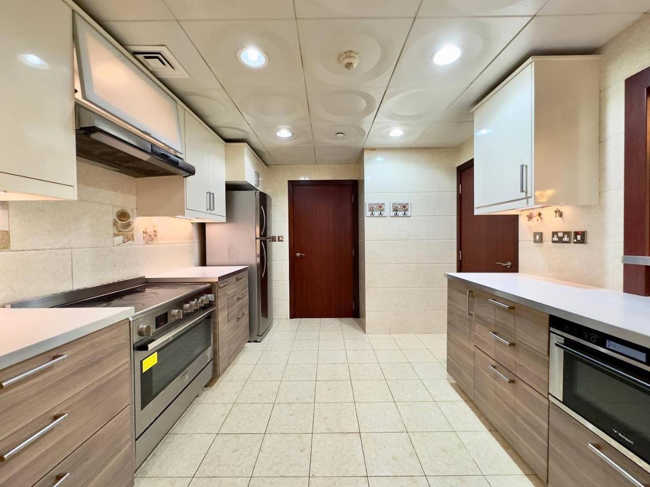 Ar Holiday Jbr 2 Apartment *