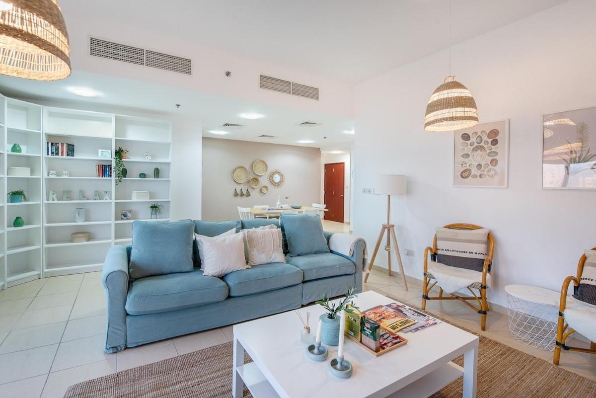 Holiday home Trendy 2-bedroom With Balcony Views At Shams 4 Jbr *