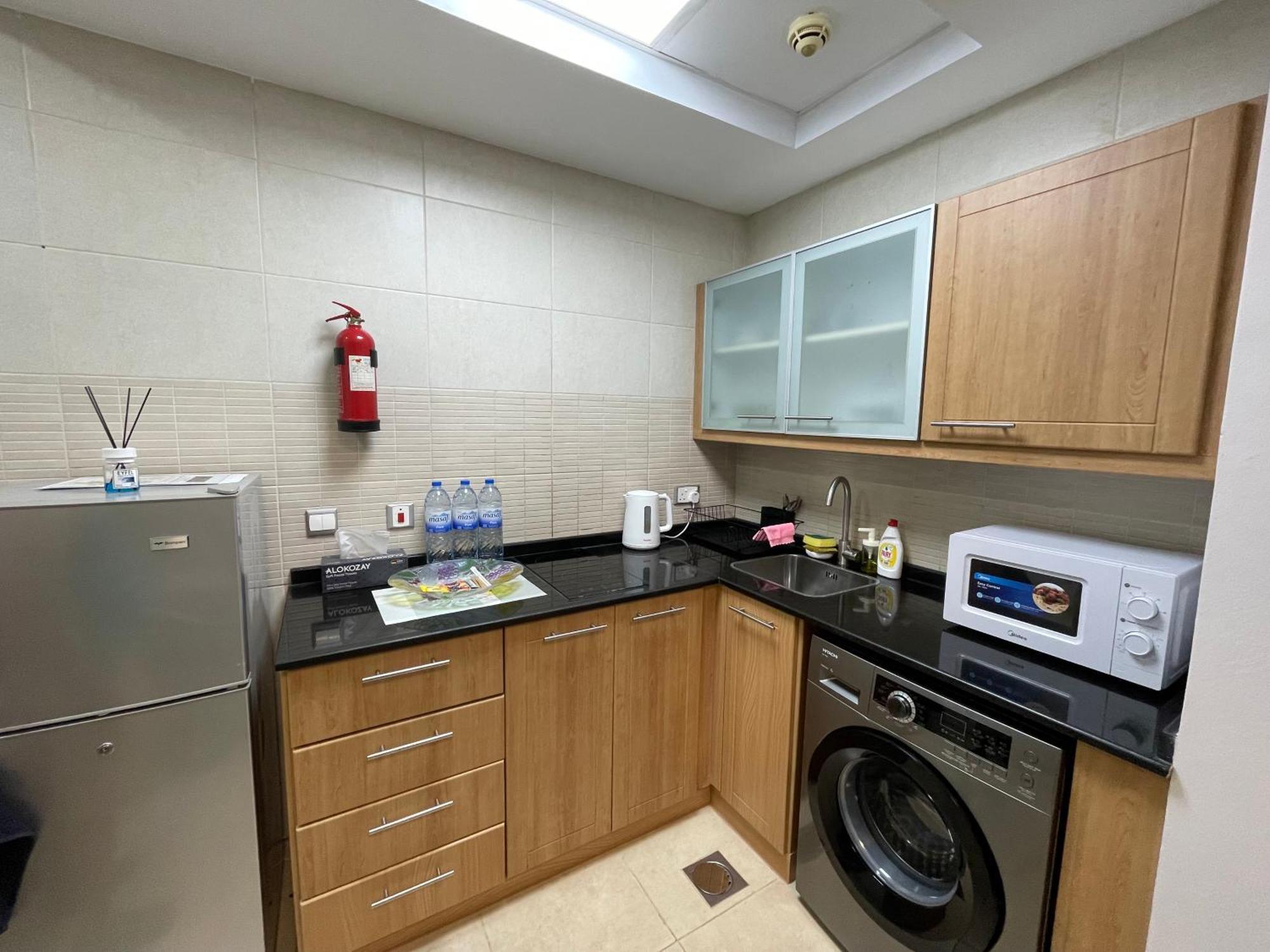 Stylish With Stunning Marina View *