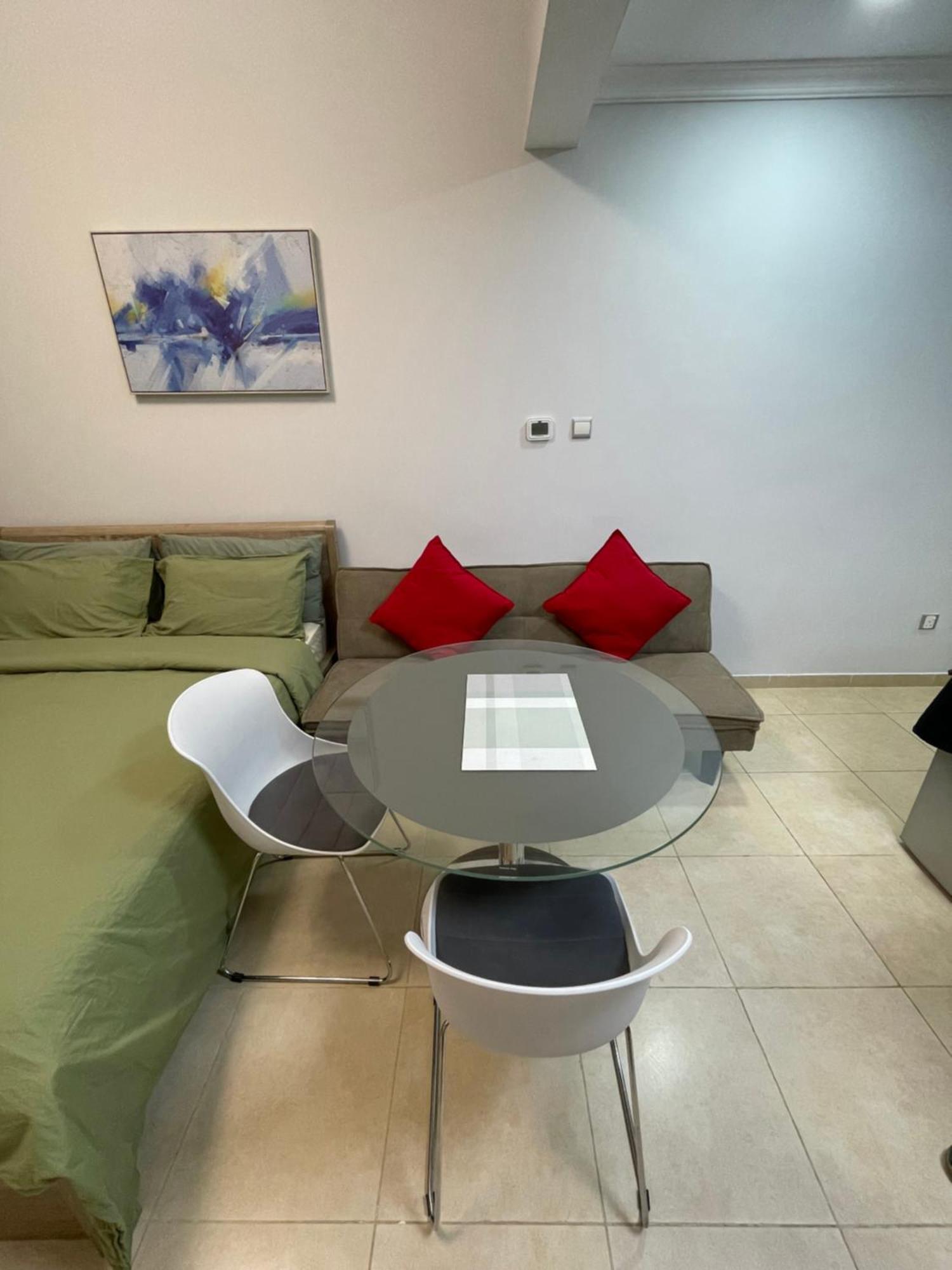 Apartment Stylish With Stunning Marina View