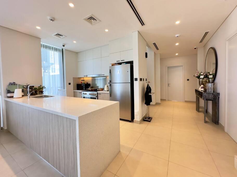 Villa Luxury & Stunning Family Villa-dubai Hills Estate *