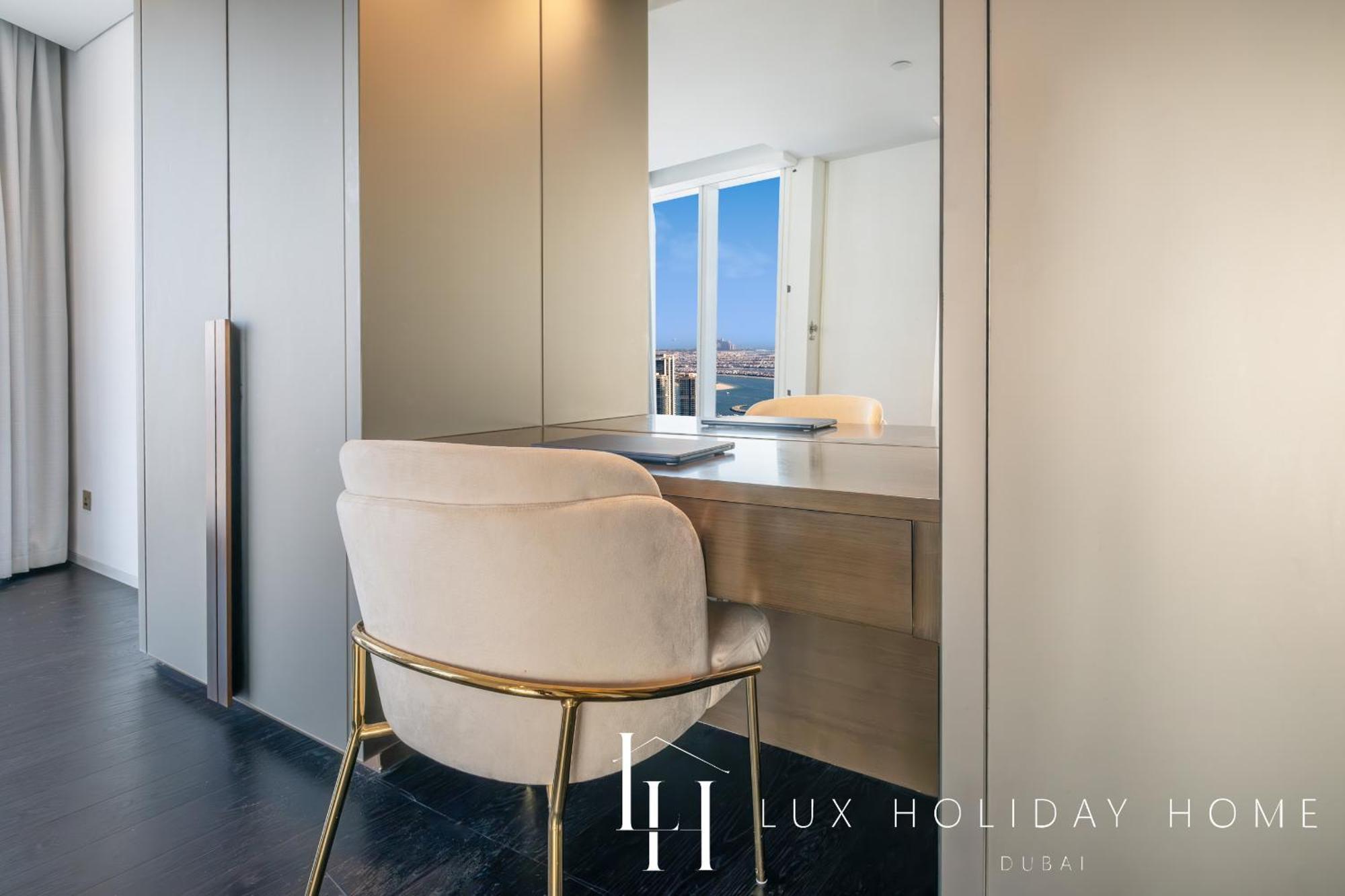 Lux - Lavish With Full Palm Jumeirah View 1 Dubai