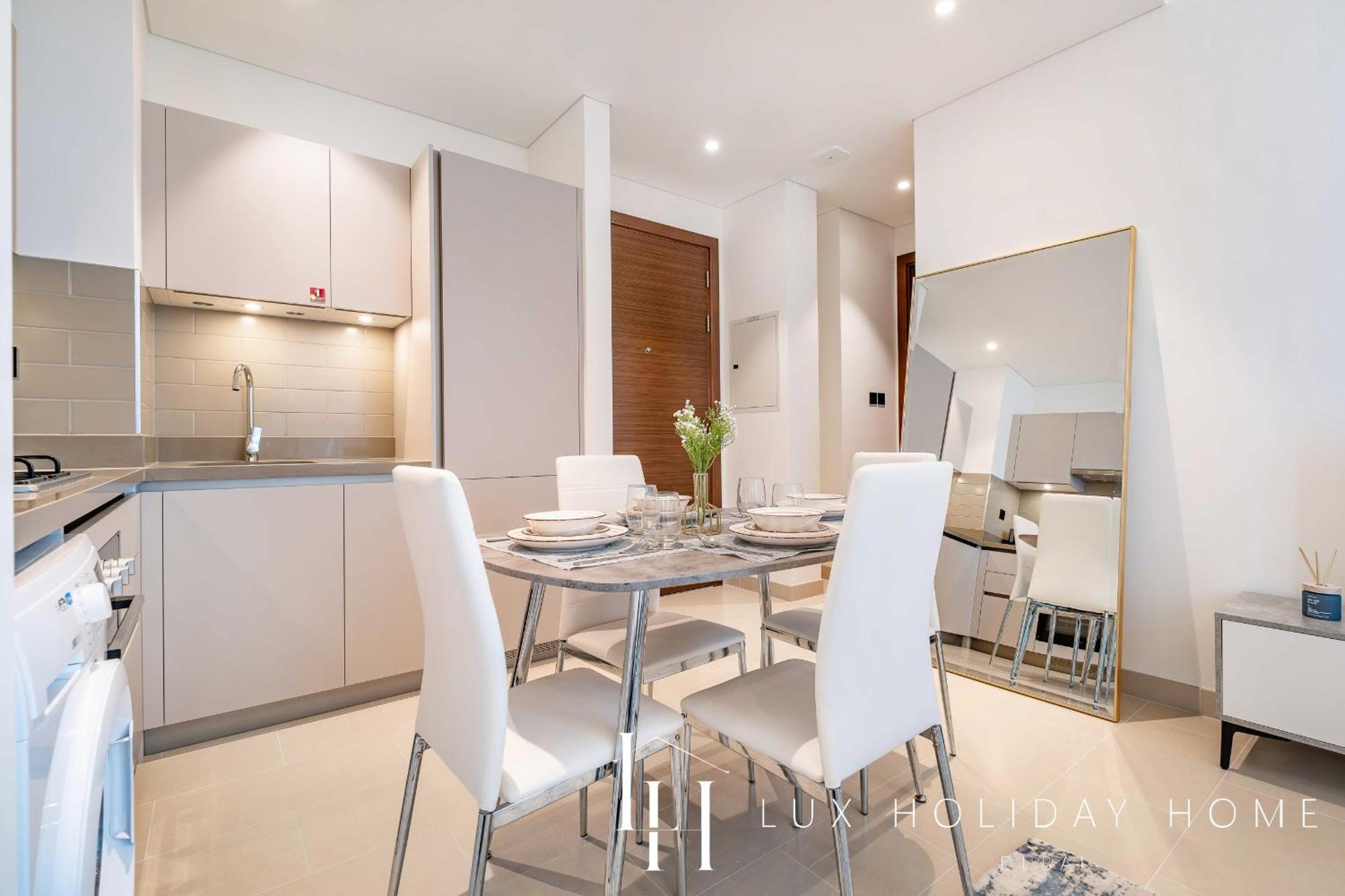 Apartment Lux The Executive Sobha 2