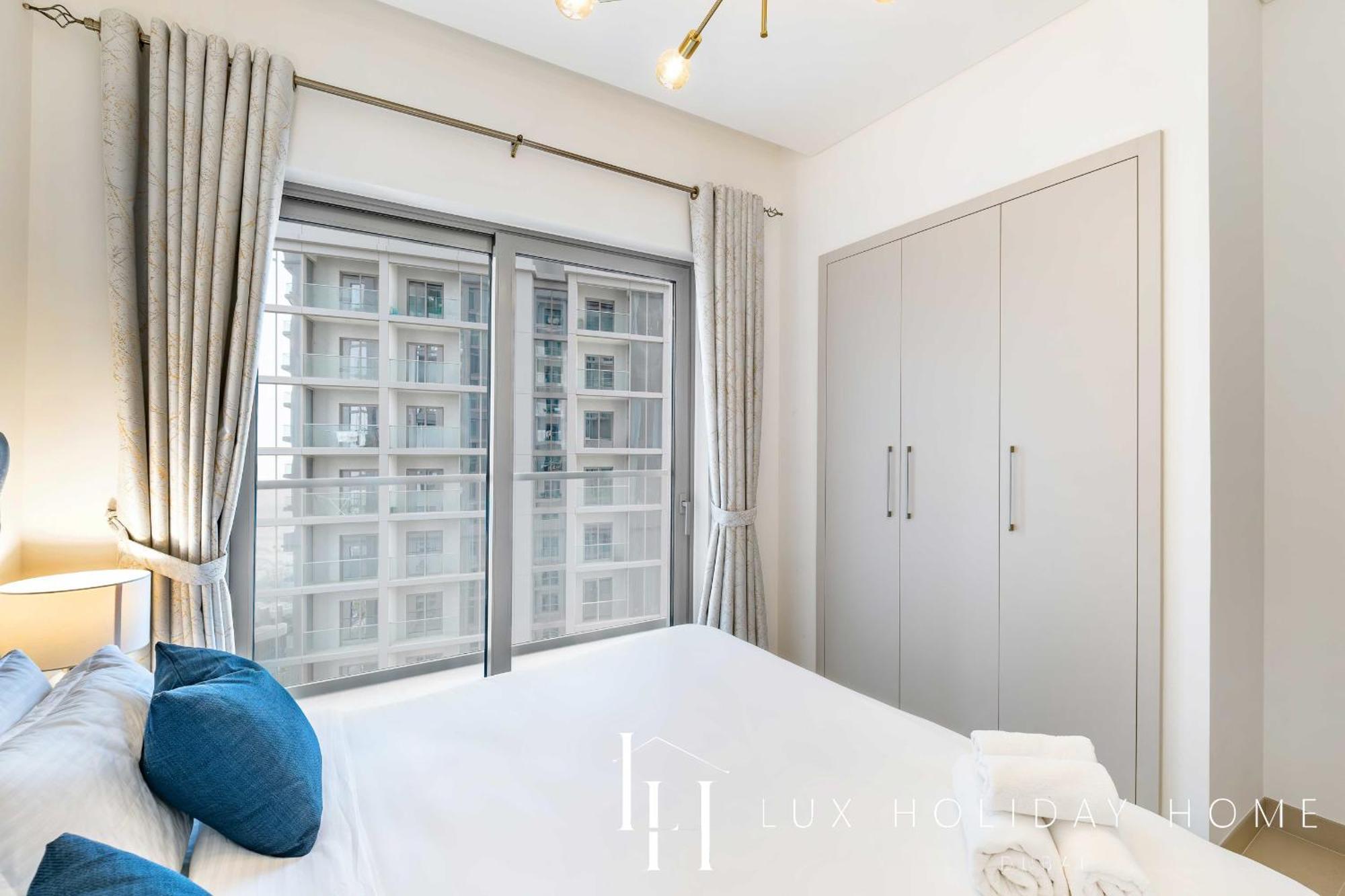 Lux The Executive Sobha 2 * Dubai