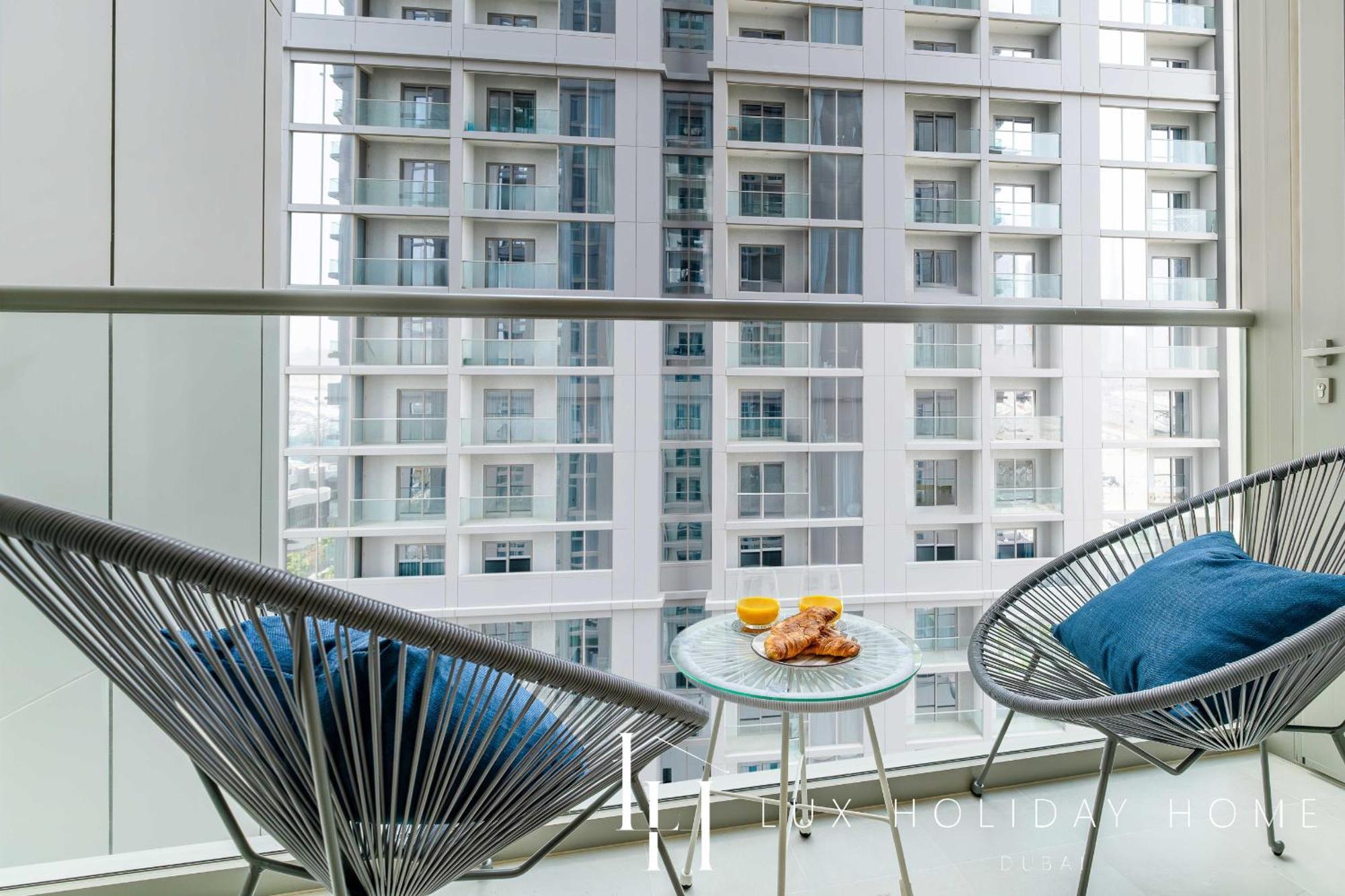 Lux The Executive Sobha 2 Dubai