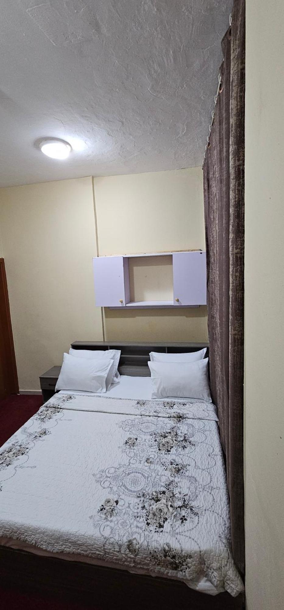 Benitah Capsule Hostel, Family And Partitions Apartamento *