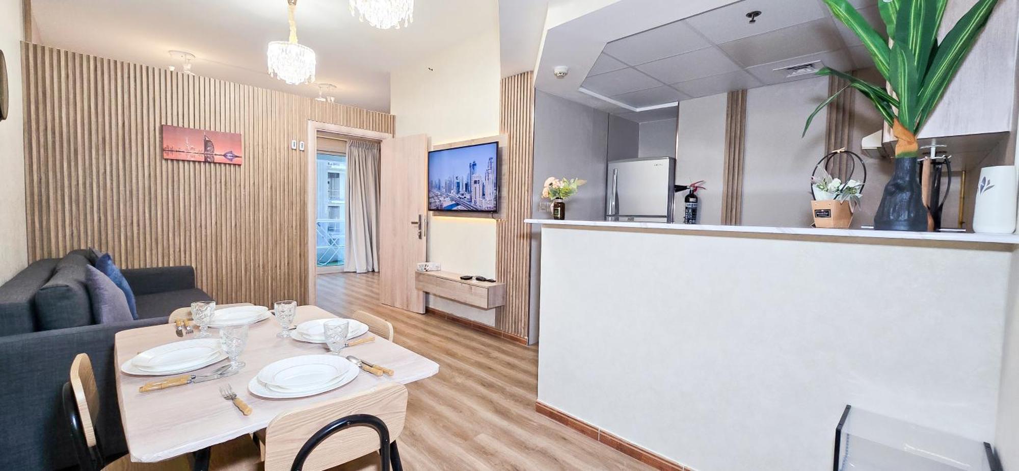 Newly Renovated One Bed D2-1215 *