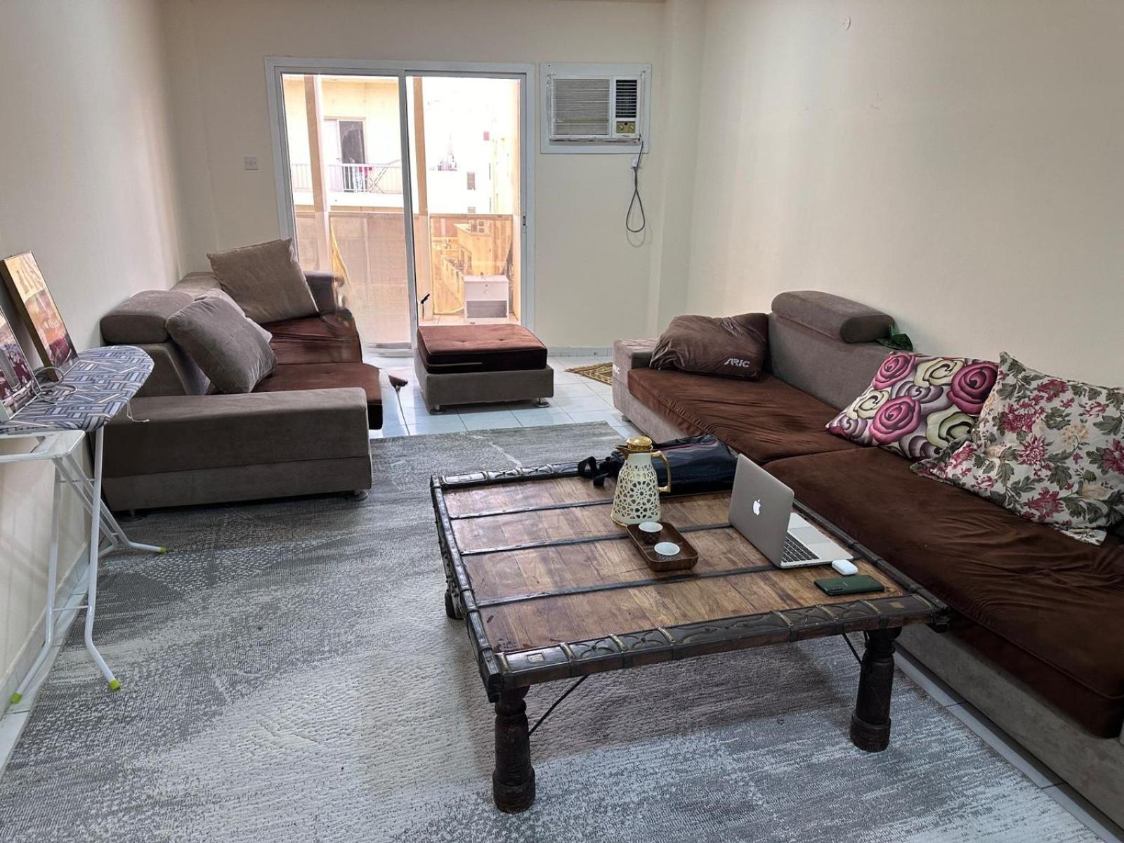 Apartment Luxury Mens Old Twon