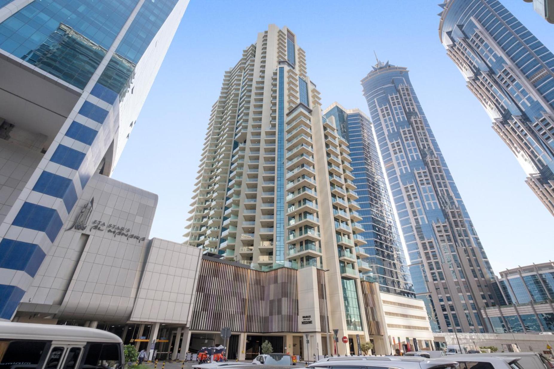 Stylish One Bedroom Oasis At Missoni Tower , Business Bay,