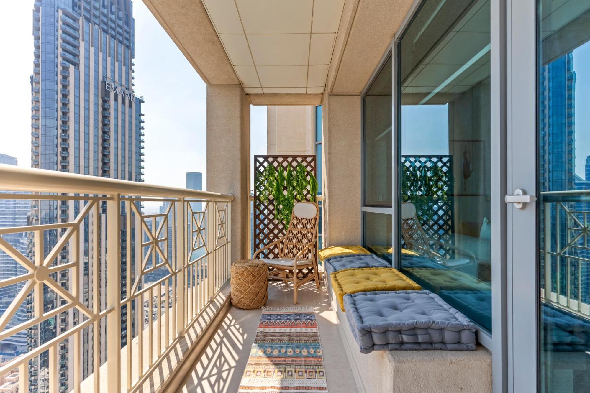Apartment Stylish 1br With Iconic Burj And Fountain Views Dubai