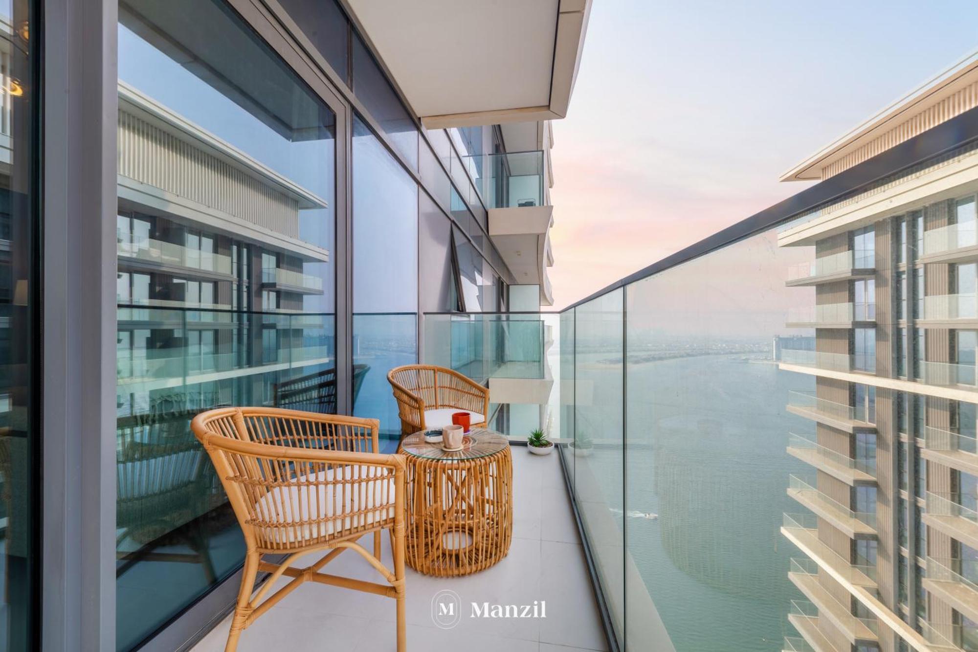 Manzil - 2br In Palm Jumeirah With Marina View Apartment *
