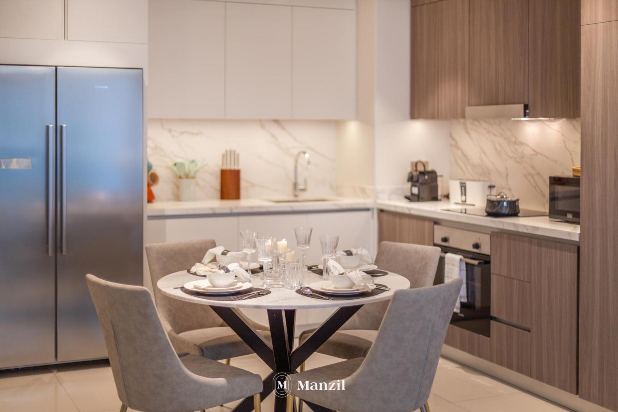 Apartment Manzil - 2br In Palm Jumeirah With Marina View Dubai