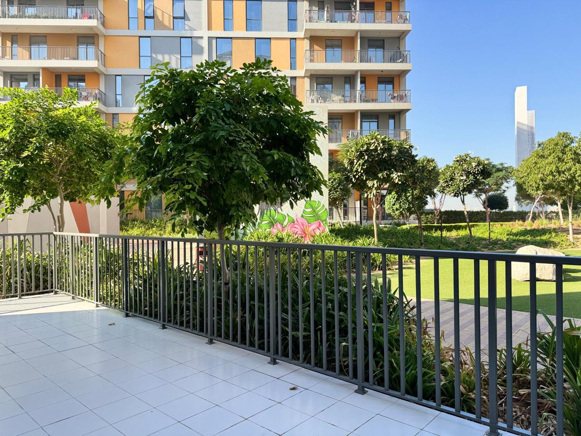 Apartment Cozy 1 Bedroom At Afnan 2 Dubai