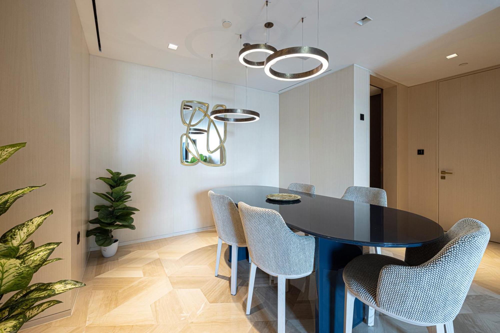 Daire Five Palm - Elegant Dubai