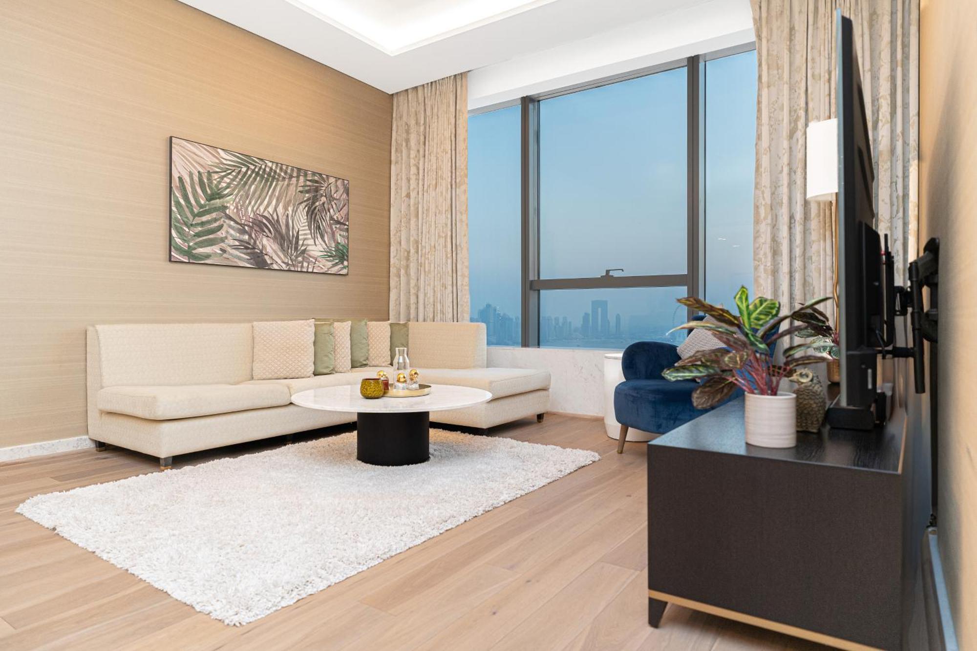 Escape24 Stunning 1br Panoramic Sea View Palm Tower Palm Jumeirah Dubai