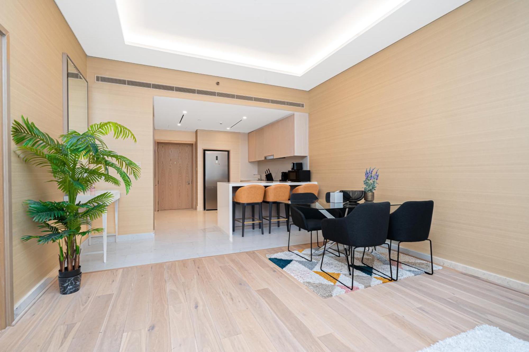 Apartment Escape24 Stunning 1br Panoramic Sea View Palm Tower Palm Jumeirah *