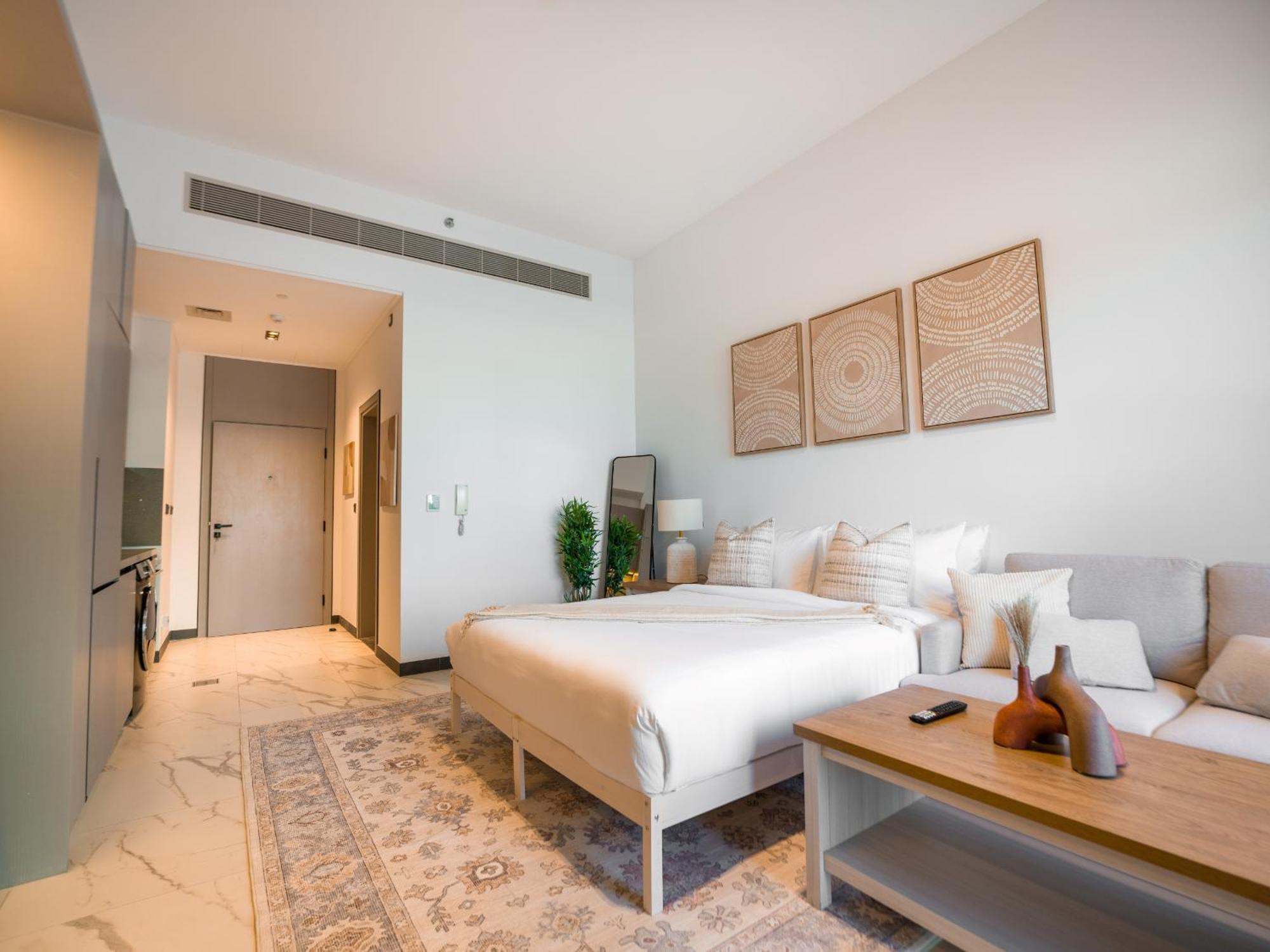 Spacious Stu In Mag 890, Mbr - Meydan Living Apartment *