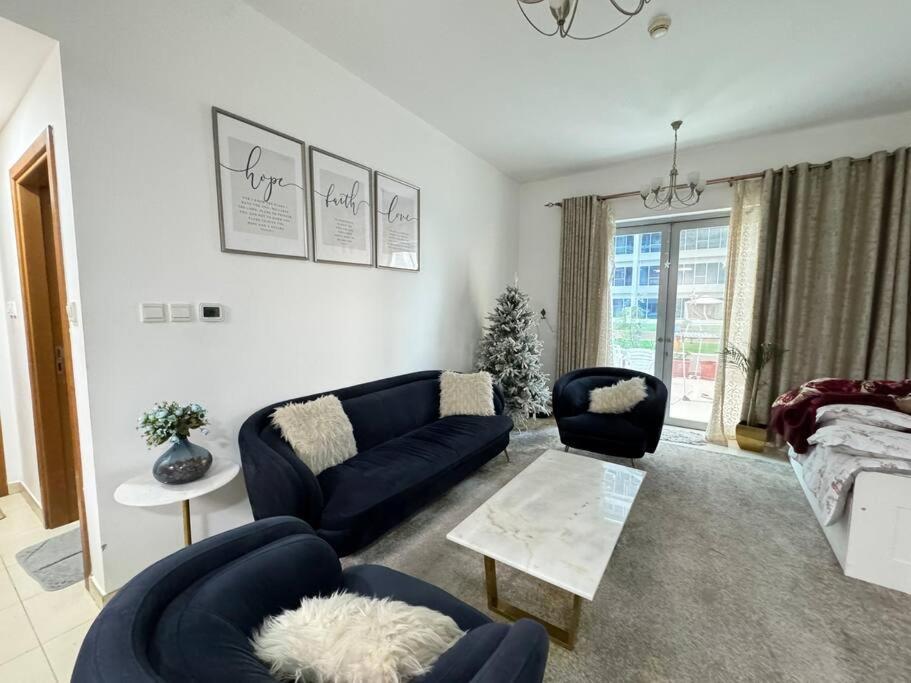 Stylish & Cozy Urban Retreat *