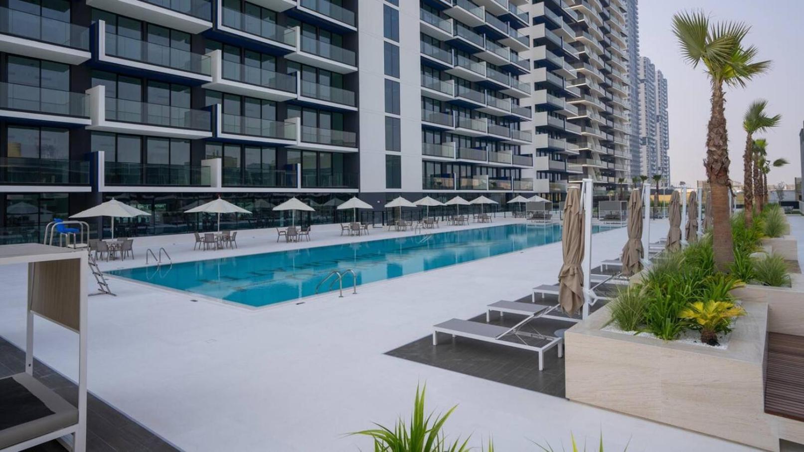 Spacious Brand New One Bedroom In Jvc