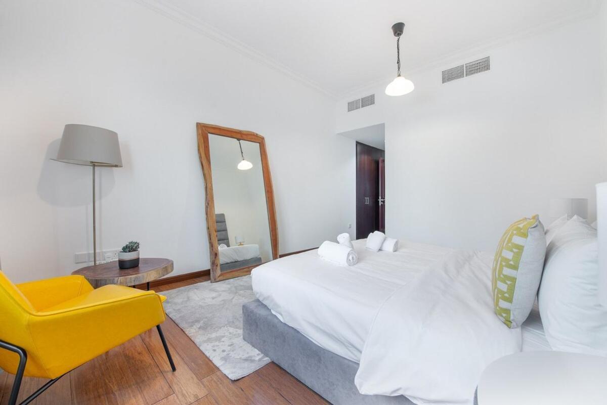 Delightful 2-bedroom At Belvedere Marina With Balcony Views Dubai