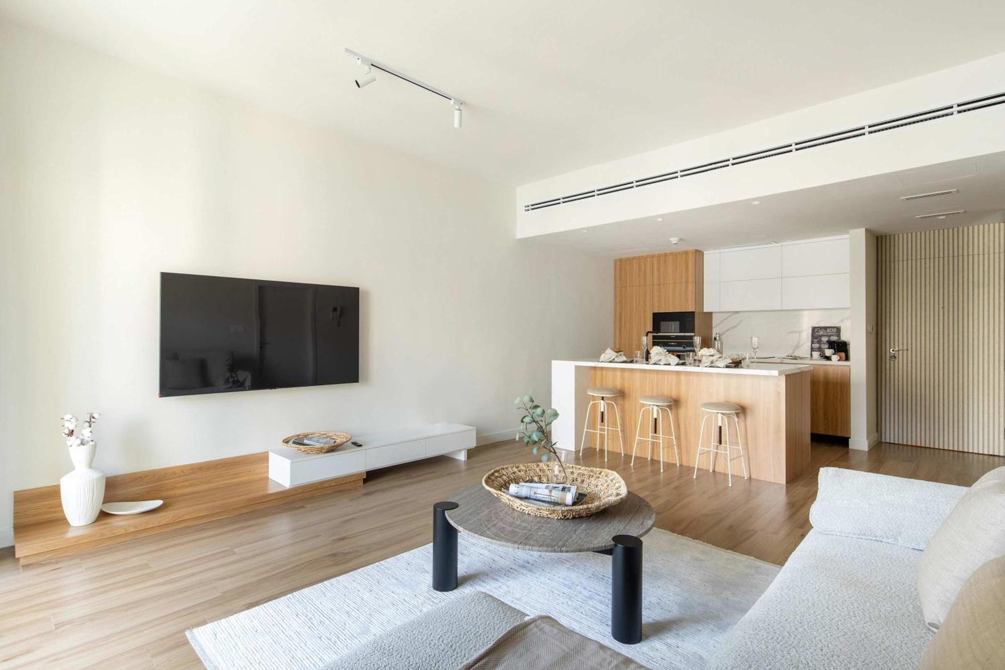 Frank Porter - Al Dhafrah 2 Apartment Dubai