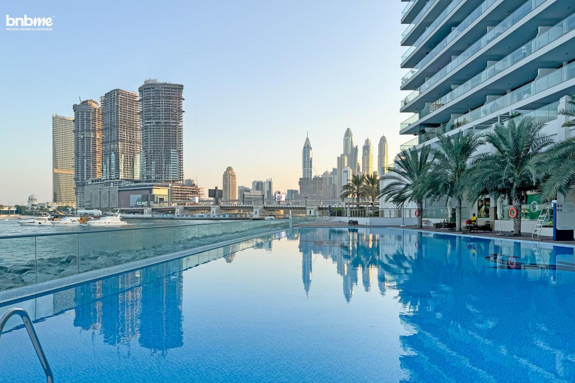 Bnbme - Azure Residences Dubai