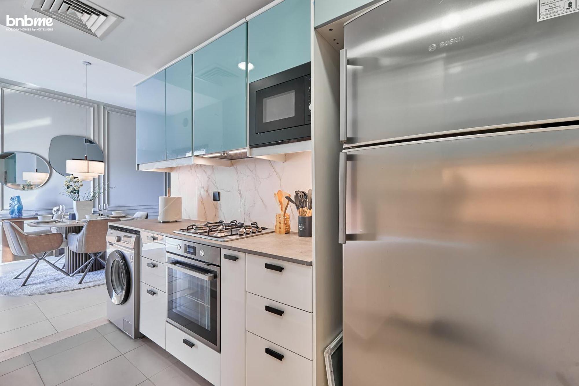 Bnbme - Azure Residences * Dubai