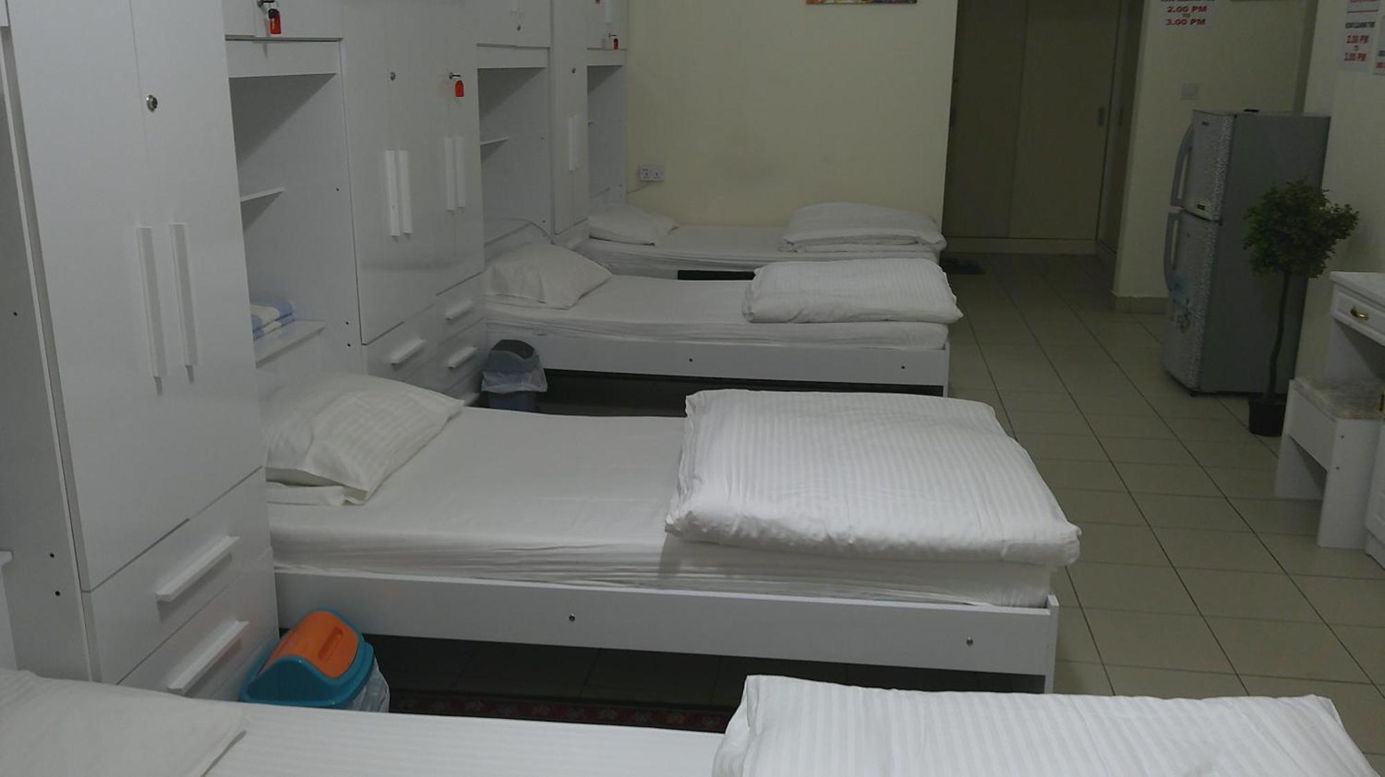 Female Bed Space At Ruby Star - 4 Single Beds *