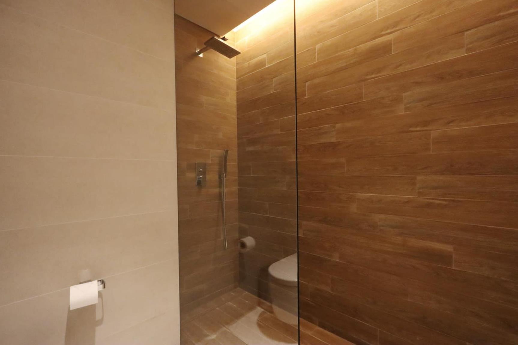 Livbnb - Luxury 3 Bedroom With Sea View Apartment Dubai