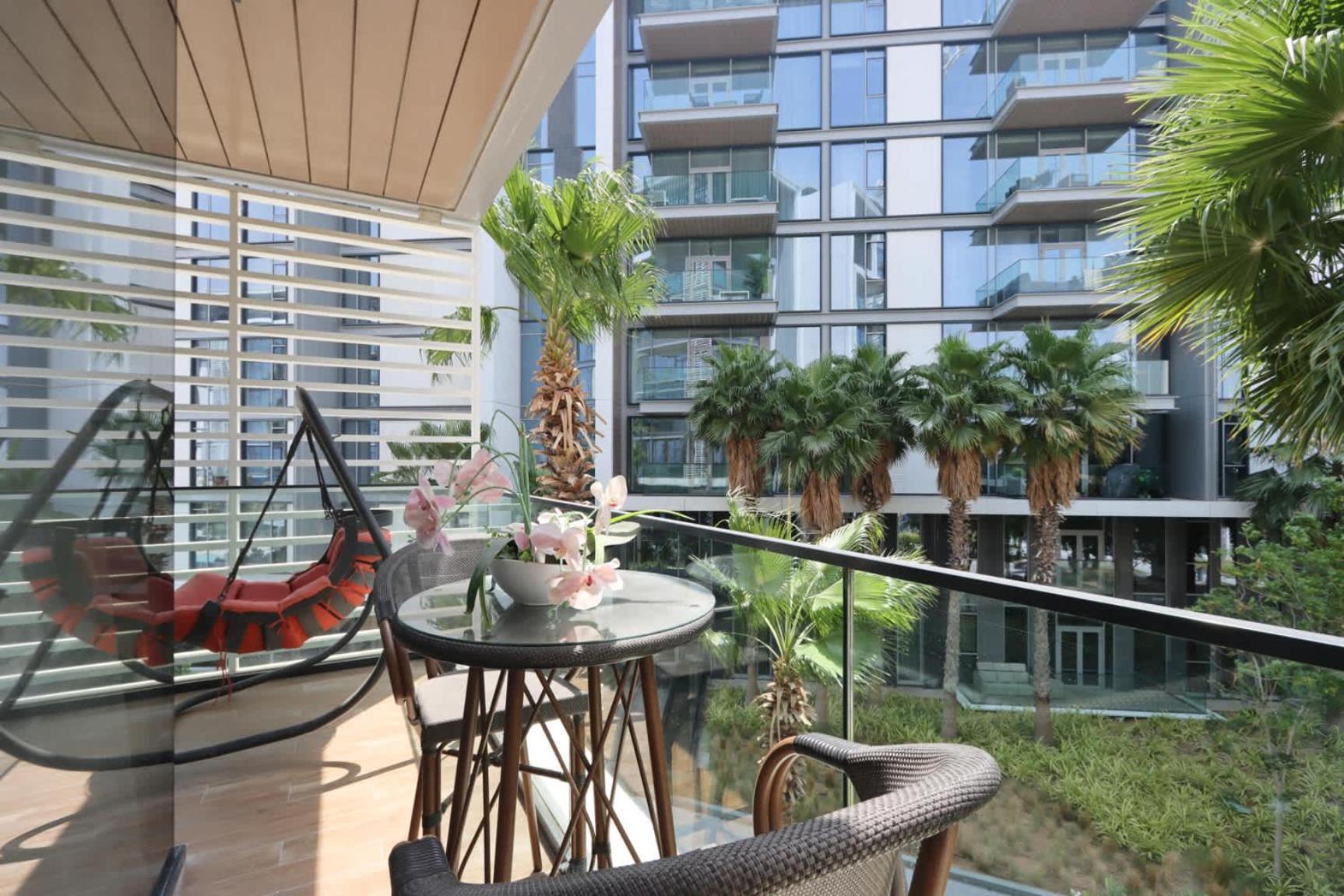 Livbnb - Luxury 3 Bedroom With Sea View Dubai