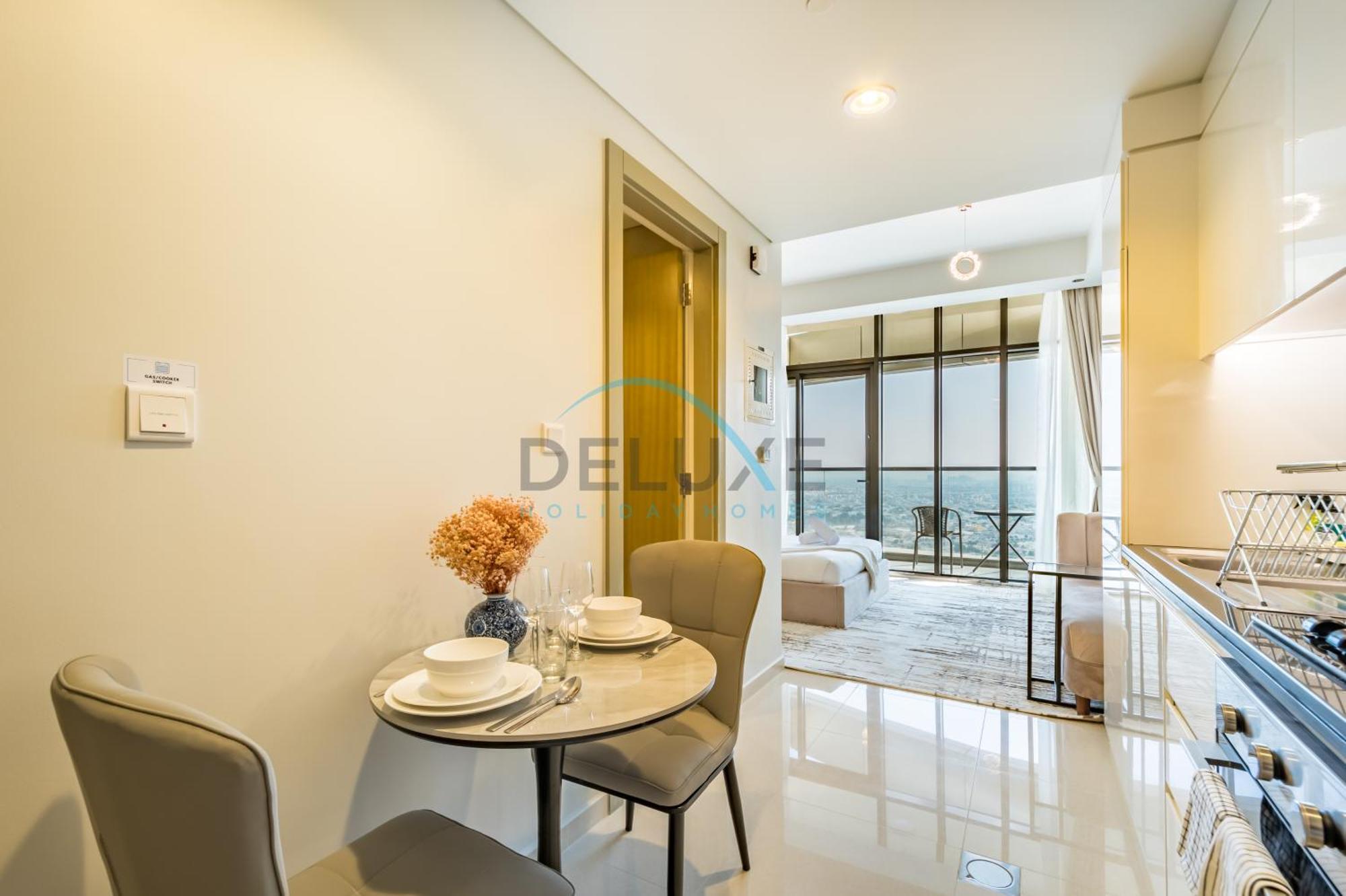 Views! Special Promo On Modern By Deluxe Homes