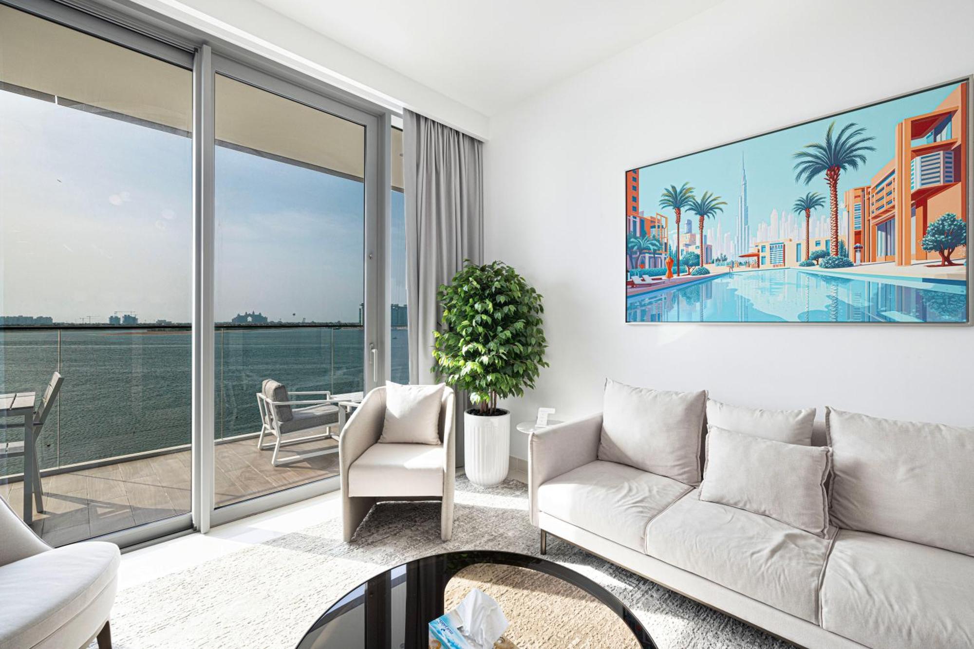 Lux Spacious 1 Bedroom - Beachfront And Seaview Aparthotel *
