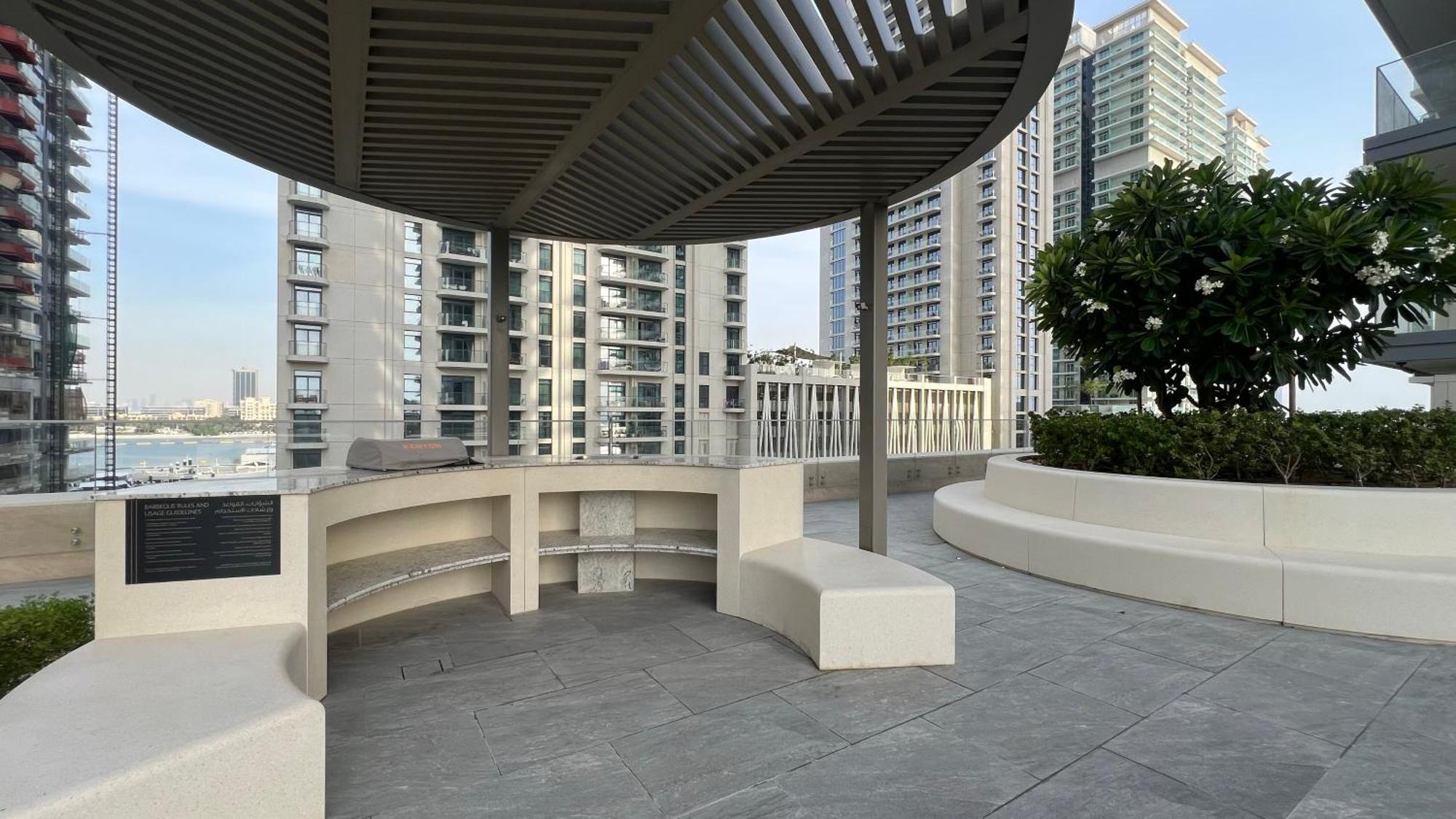 Lux Spacious 1 Bedroom - Beachfront And Seaview