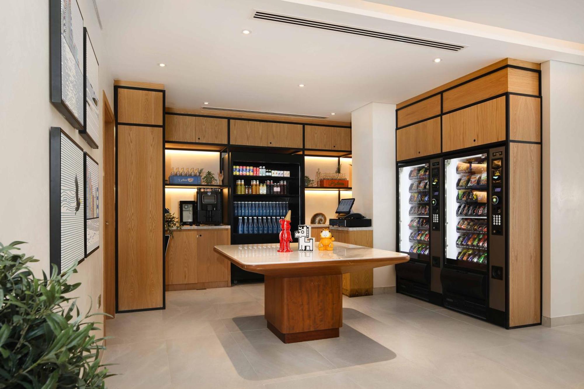Rove Jbr Hotel Dubai