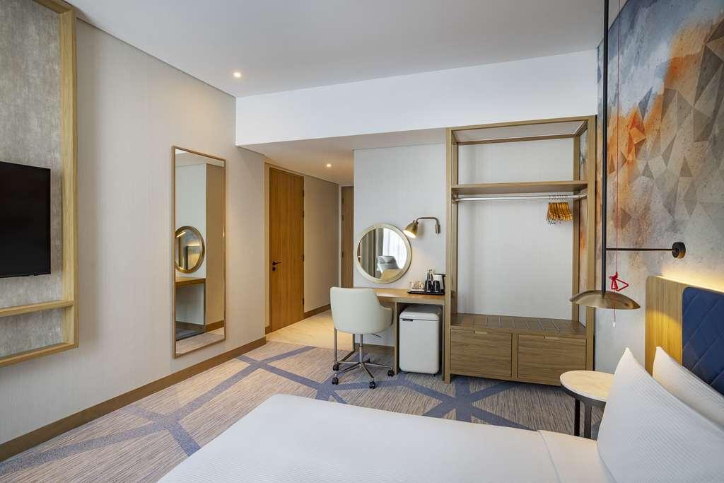 Hilton Garden Business Bay * Dubai