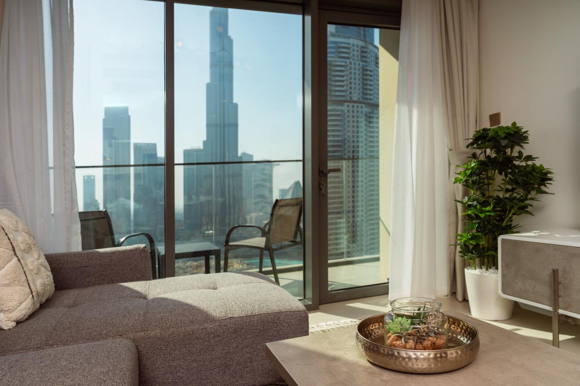 Daire Prime Retreats @ Burj Royale By Emaar Dubai