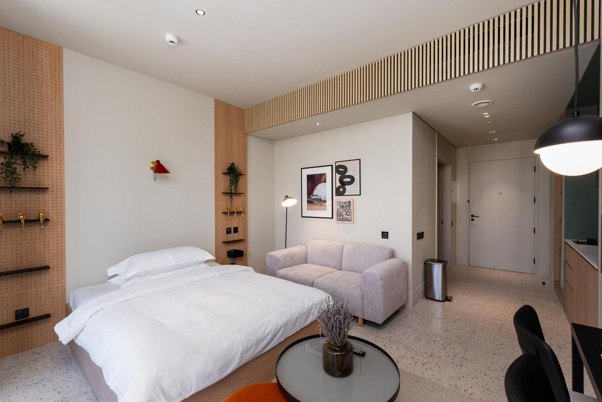 Apartment Upside Living, Burj Khalifa View, Business Bay - Mint