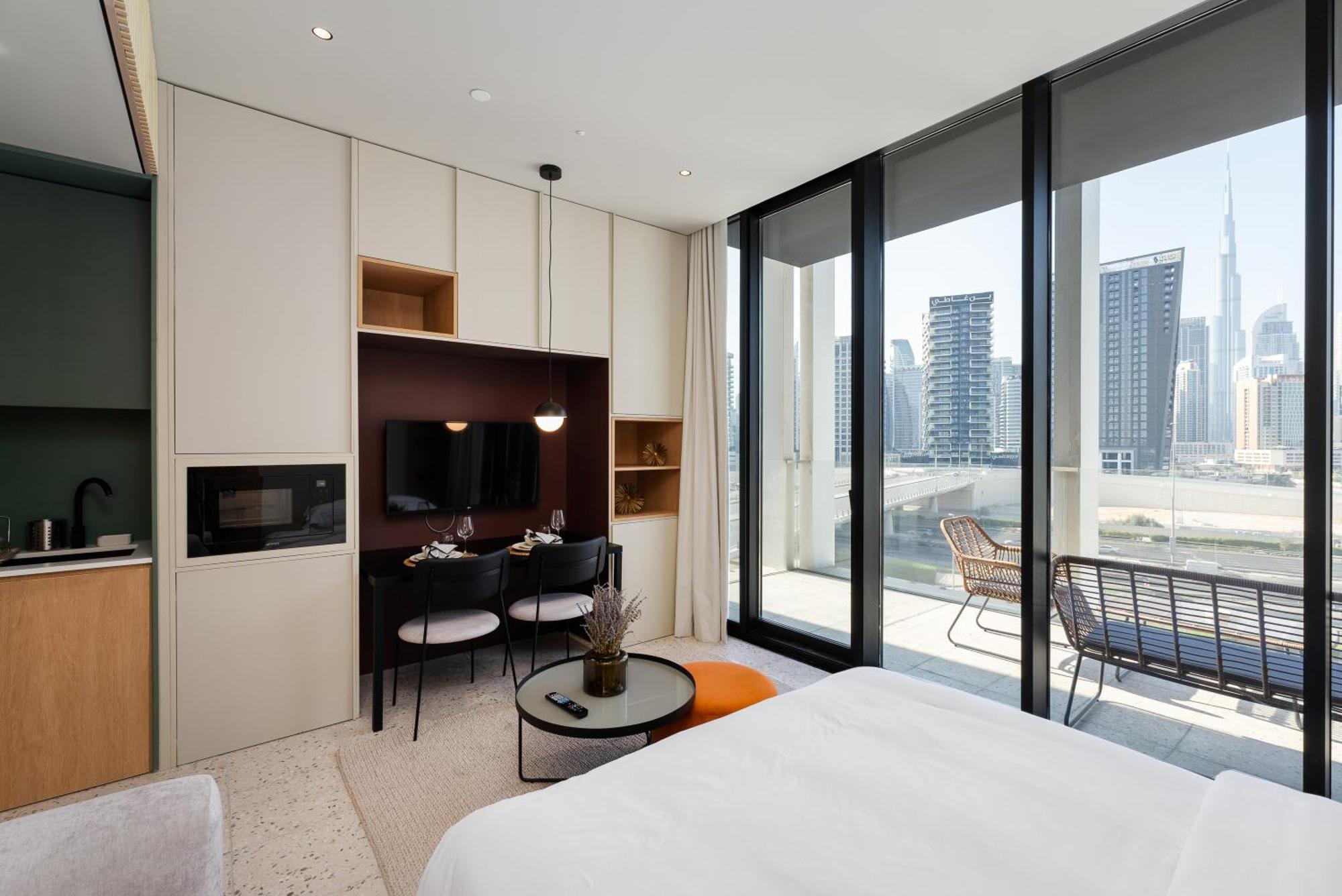 Apartment Upside Living, Burj Khalifa View, Business Bay - Mint Dubai
